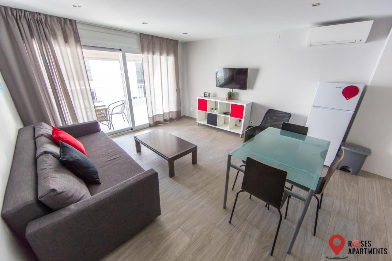 Roses Apartments 2 - Vista Mar Lateral 1Habitacion 外观 照片